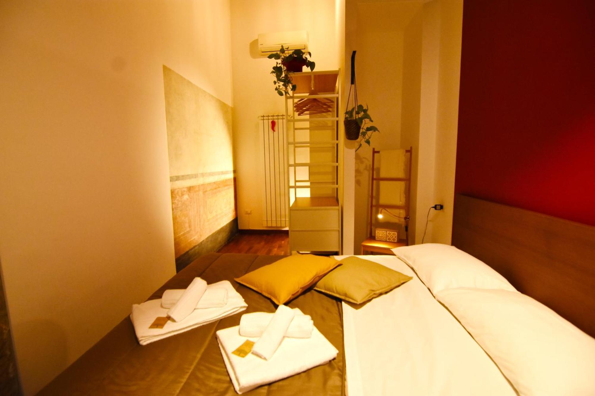 La Casa Di Apollo Apartment Наполи Екстериор снимка