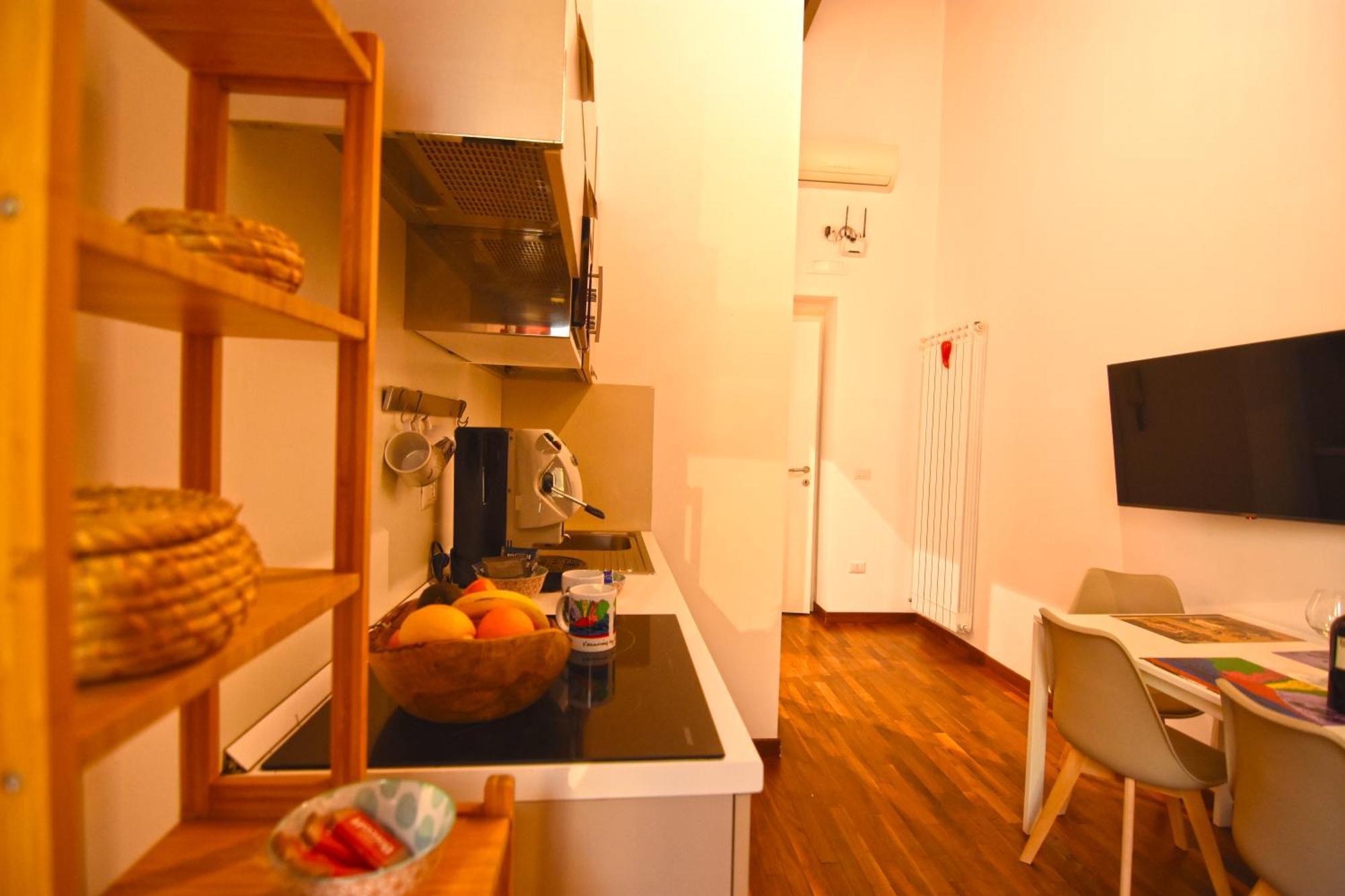 La Casa Di Apollo Apartment Наполи Екстериор снимка